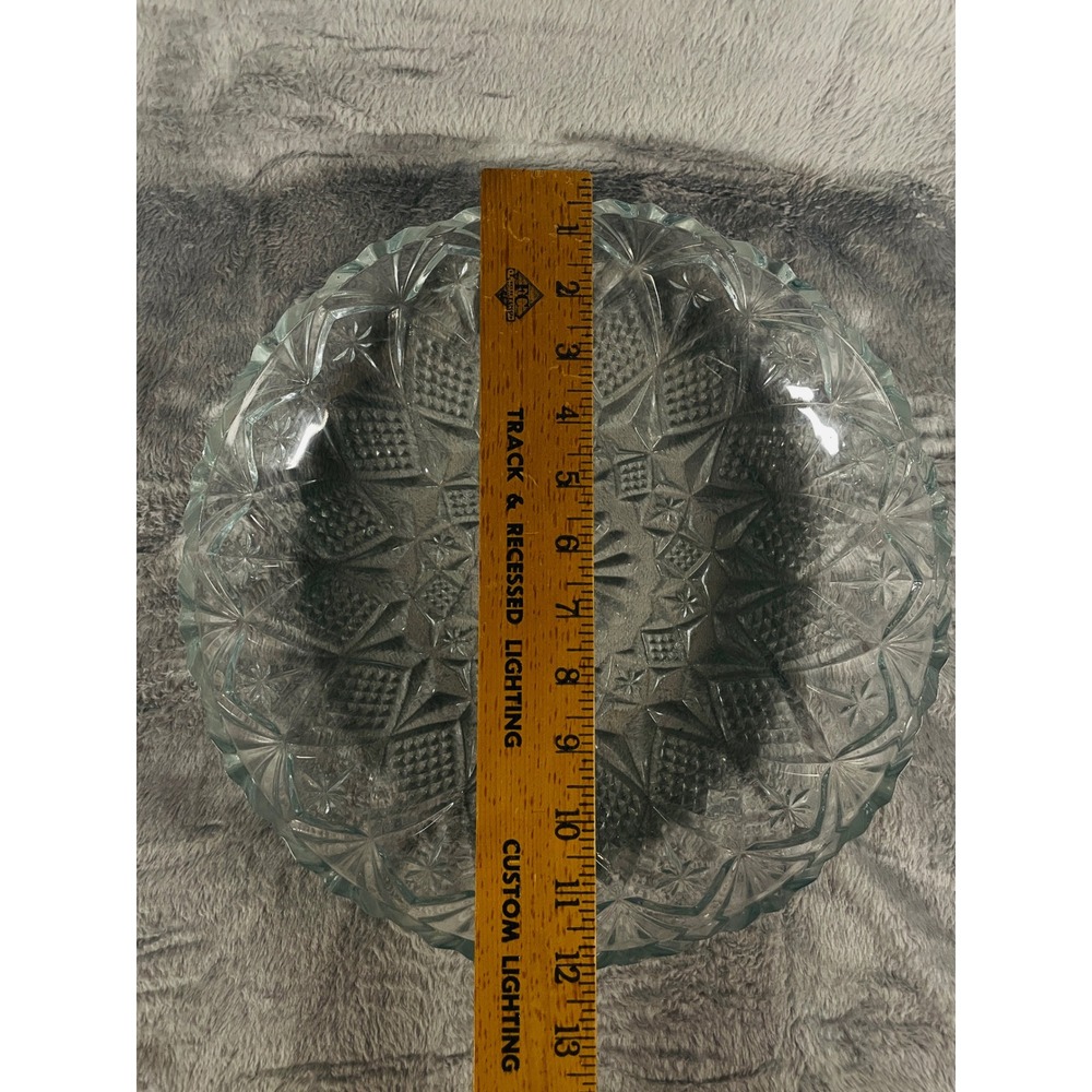 Vintage Pressed Glass Serving Bowl Clear Starburst Pattern 10.5" - Picture 3 of 3